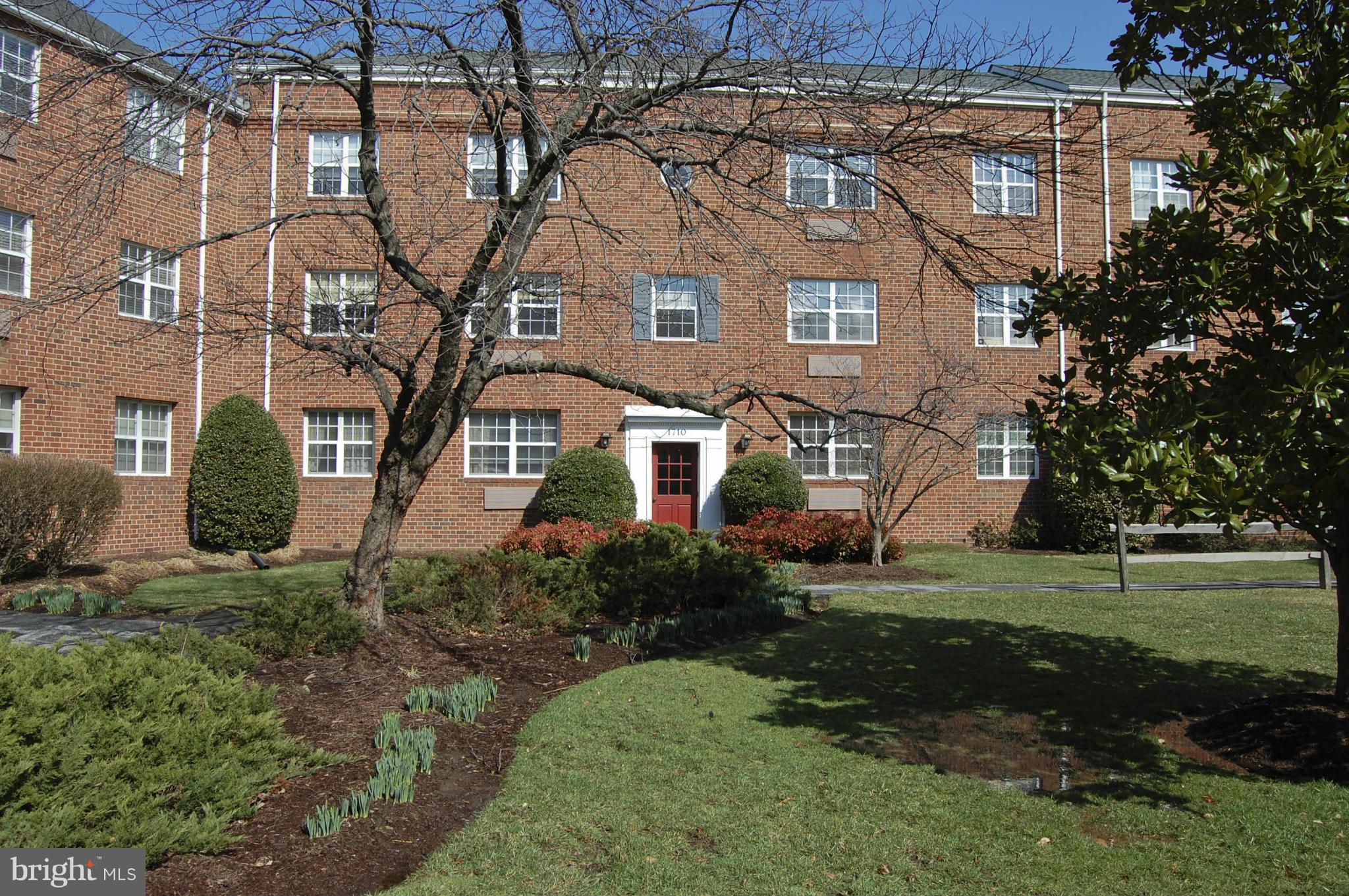 POTOWMACK CROSSING - Residential