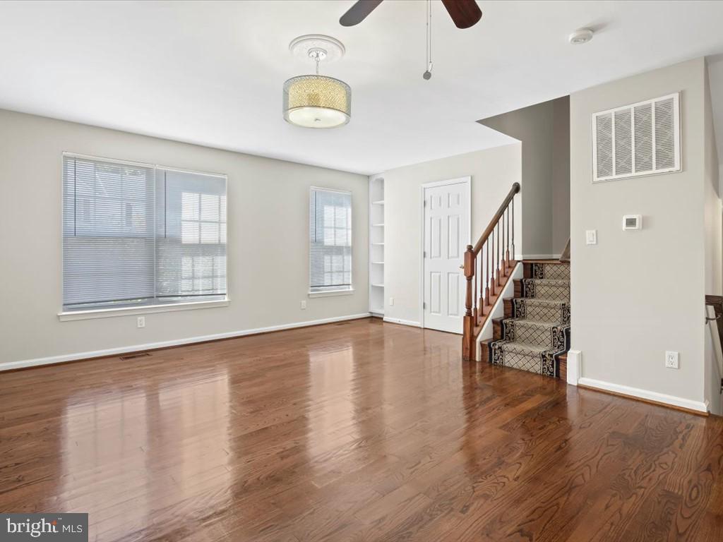 FAIRFIELD (SALEM FIELDS) - Residential