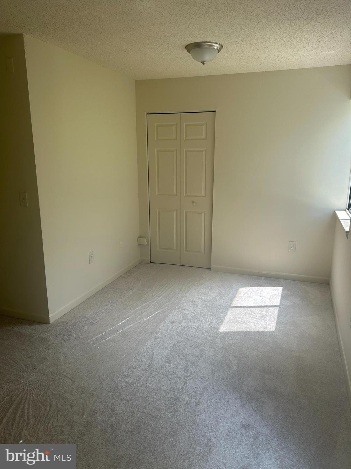 HUNTERS RIDGE - Residential