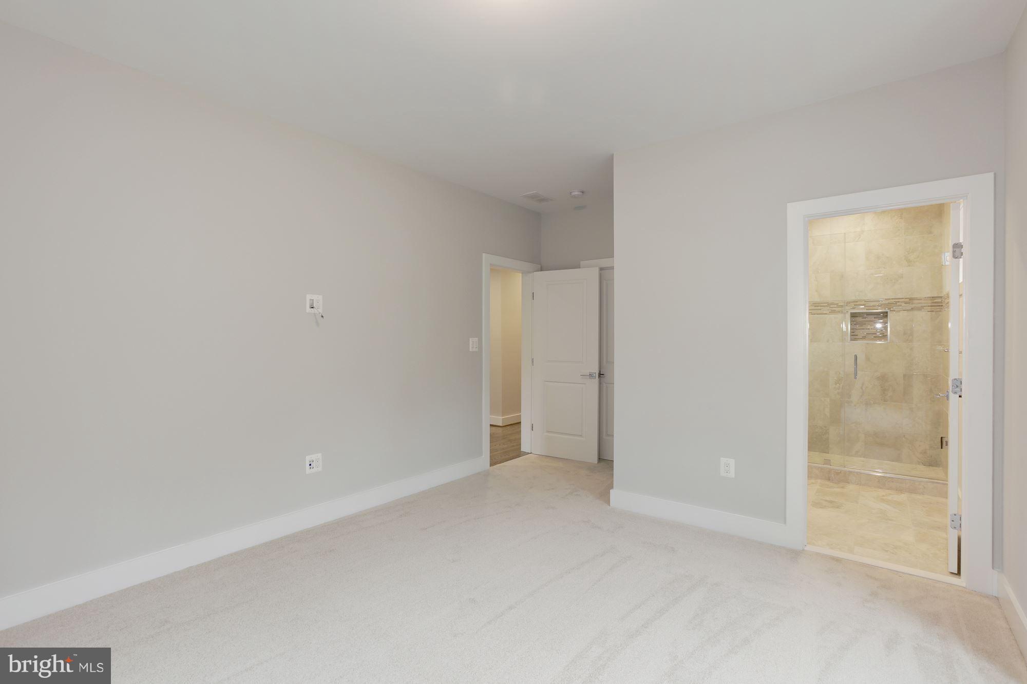 OAK FOREST - Residential