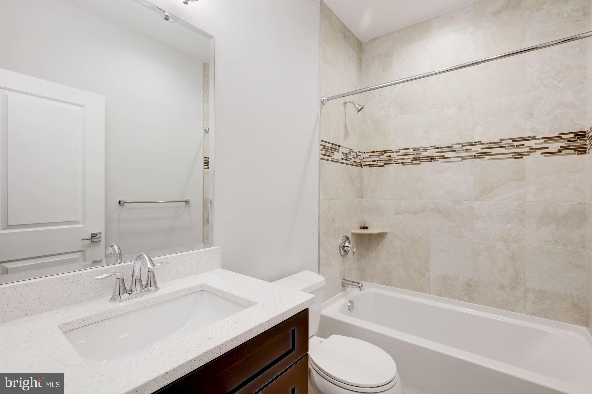 OAK FOREST - Residential