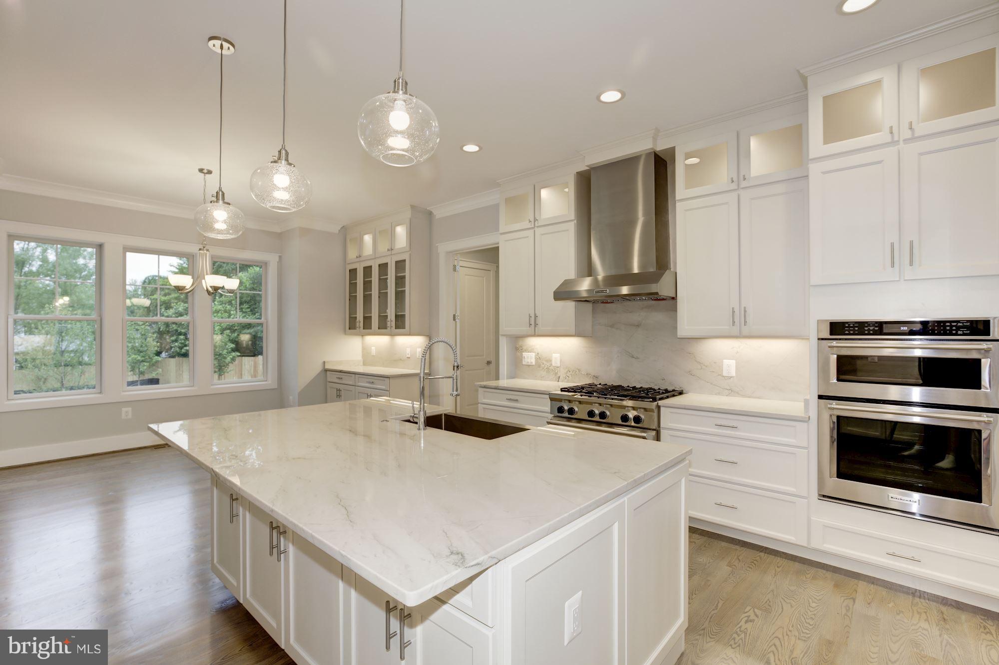 OAK FOREST - Residential