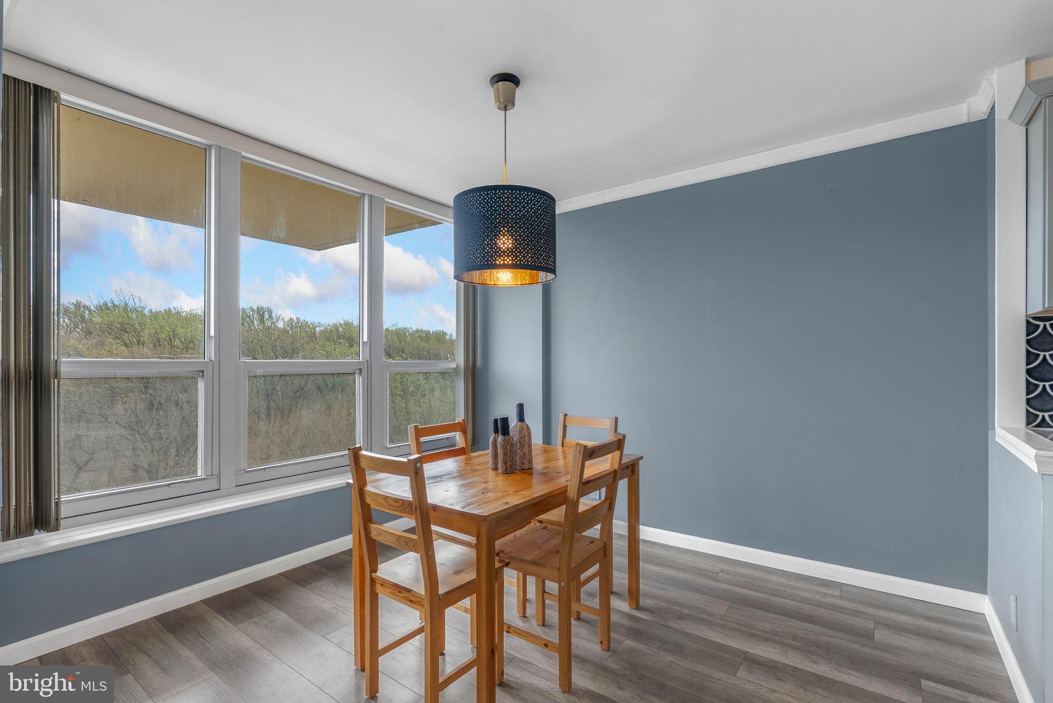 WYNNEFIELD HEIGHTS - Residential