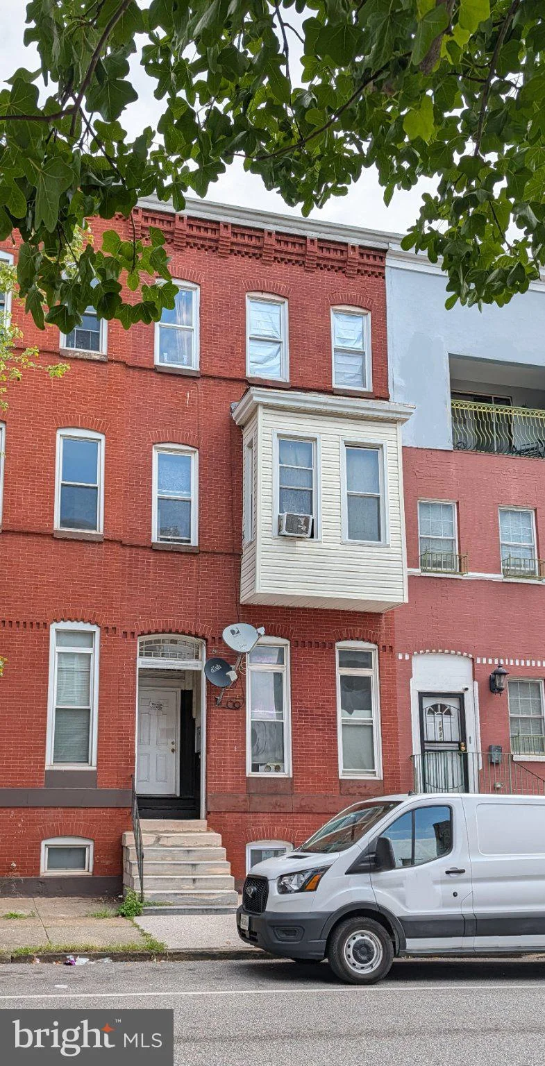 1923 Mcculloh Street