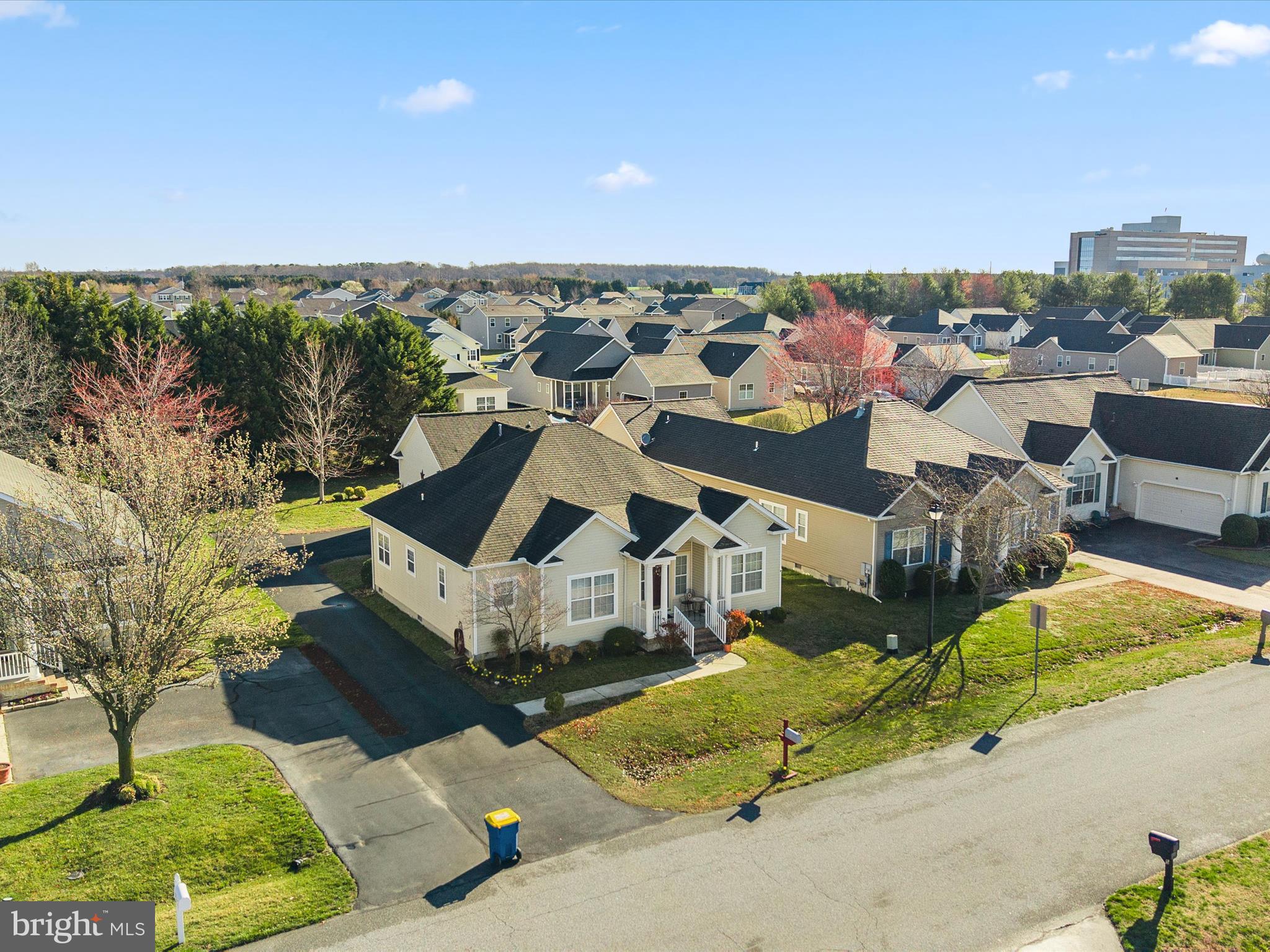 6 HOMESTEAD BOULEVARD