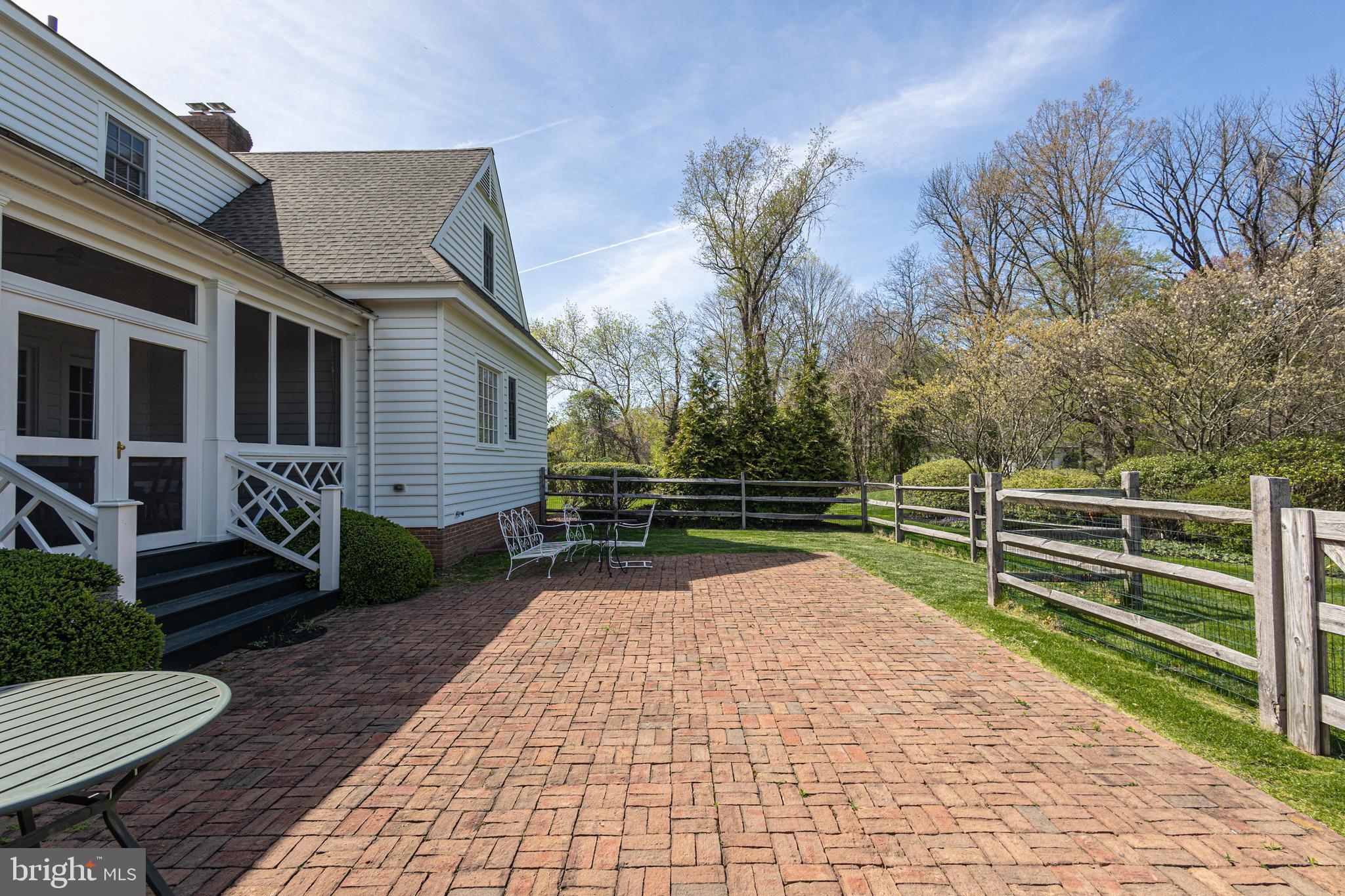 ELY FARM - Residential