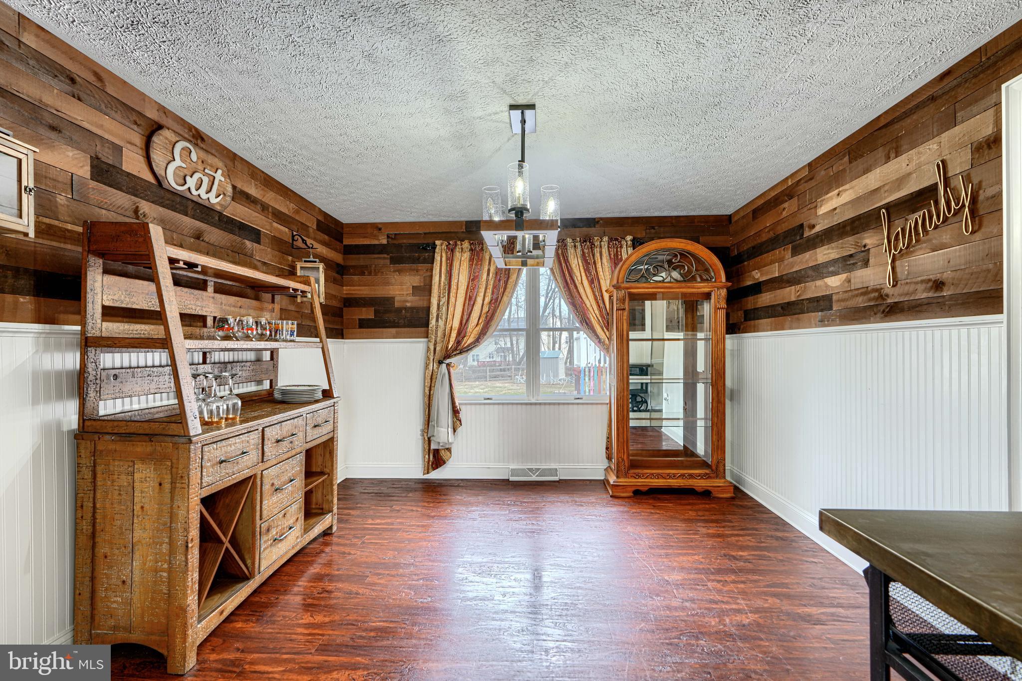 WINDEMERE - Residential