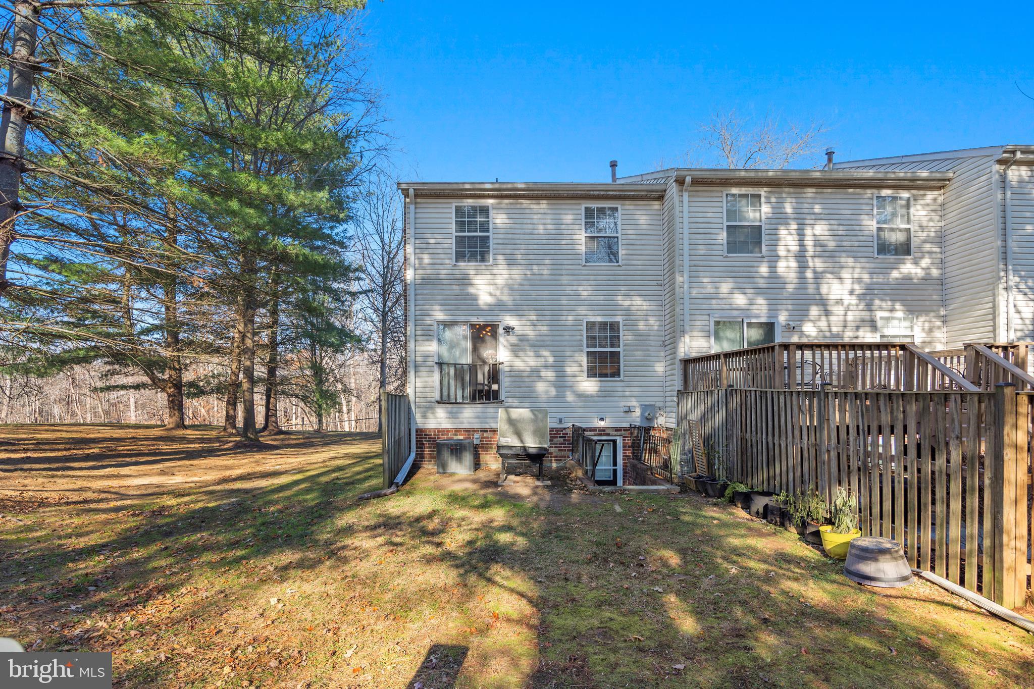 EAST BONIWOOD - Residential Lease