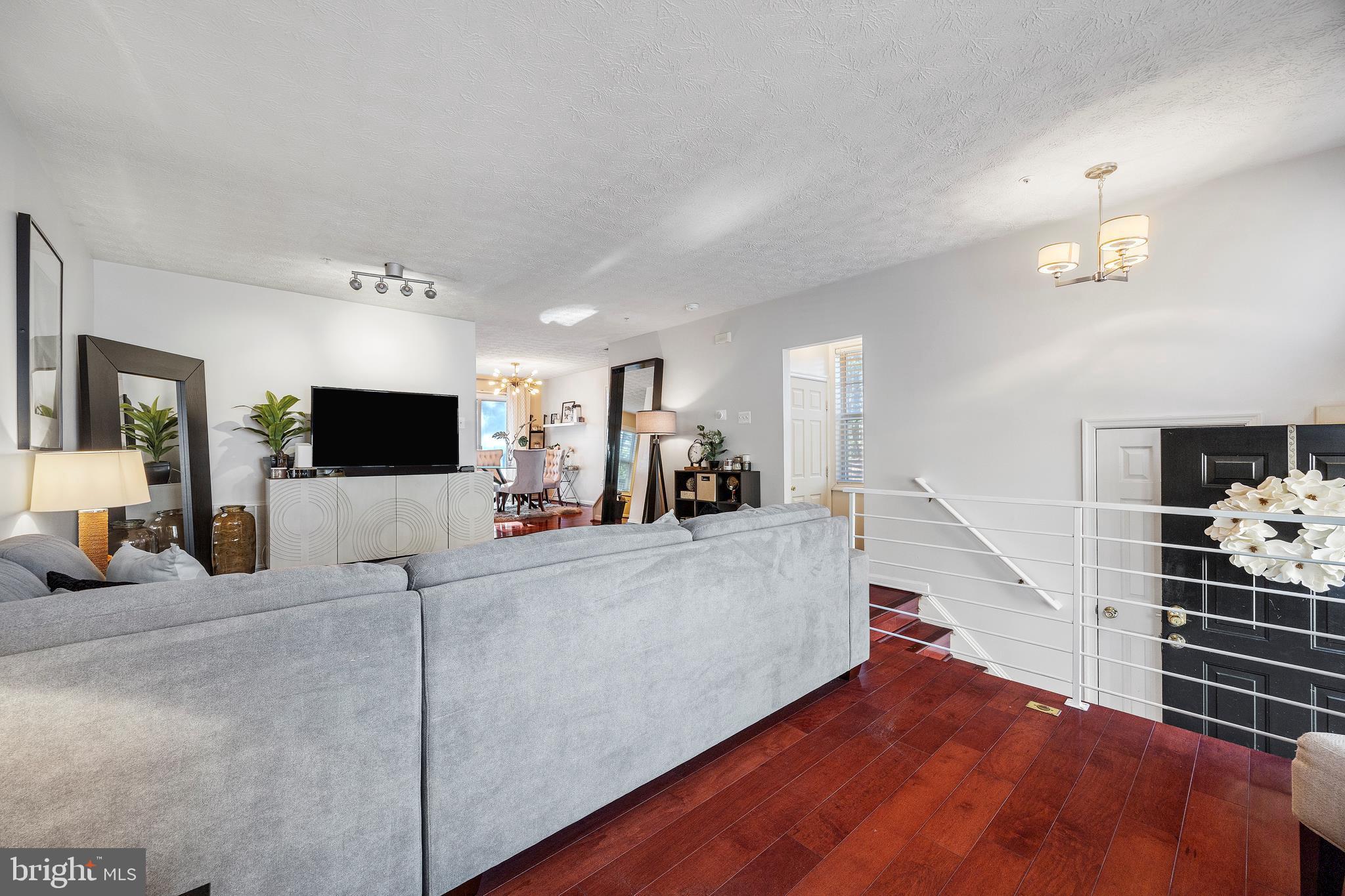 EAST BONIWOOD - Residential Lease