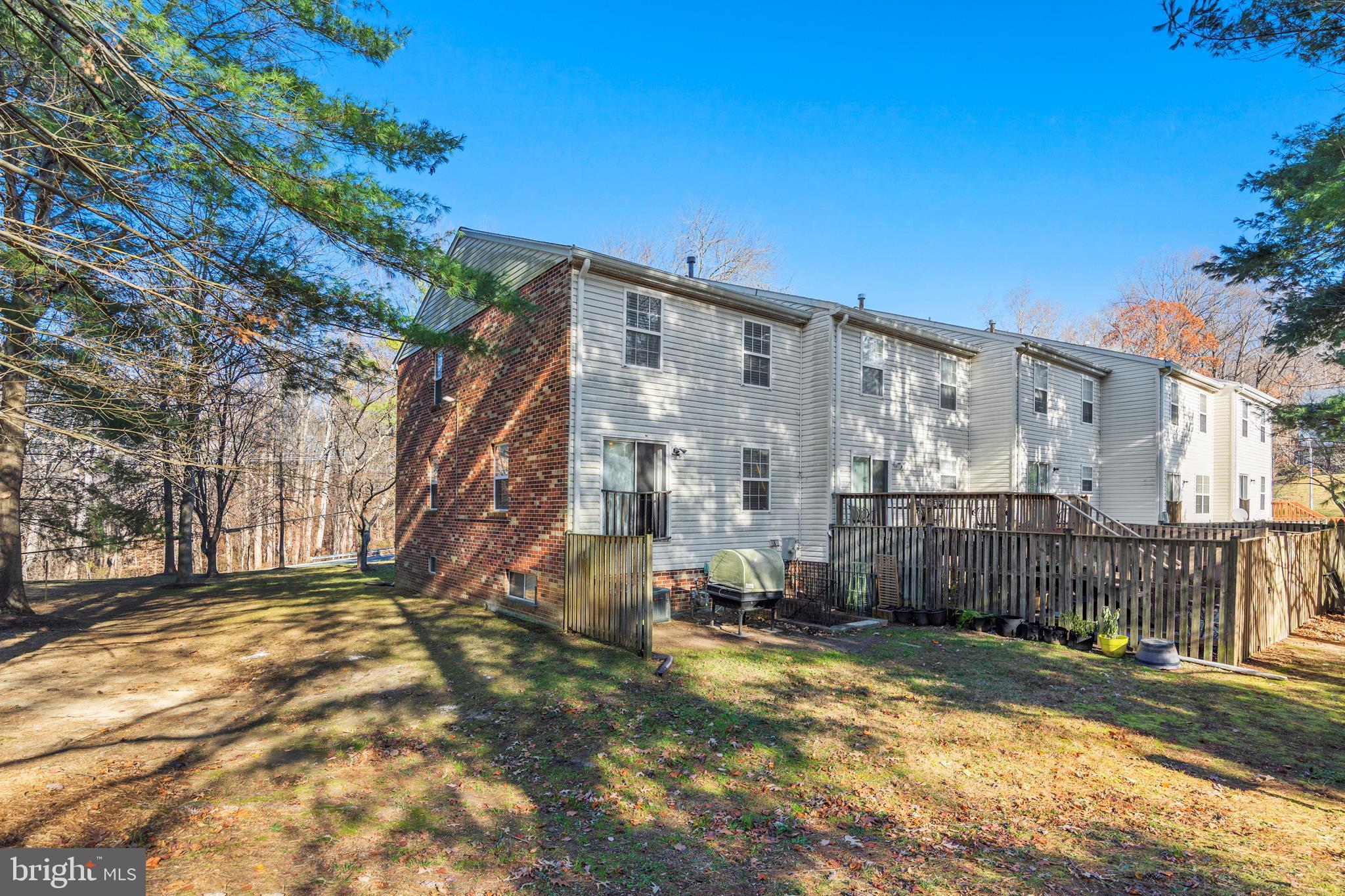 EAST BONIWOOD - Residential Lease