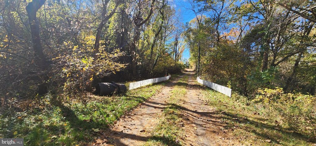 Photo of Old Palmer Road, FORT WASHINGTON, MD 20744 (MLS # MDPG2181376)