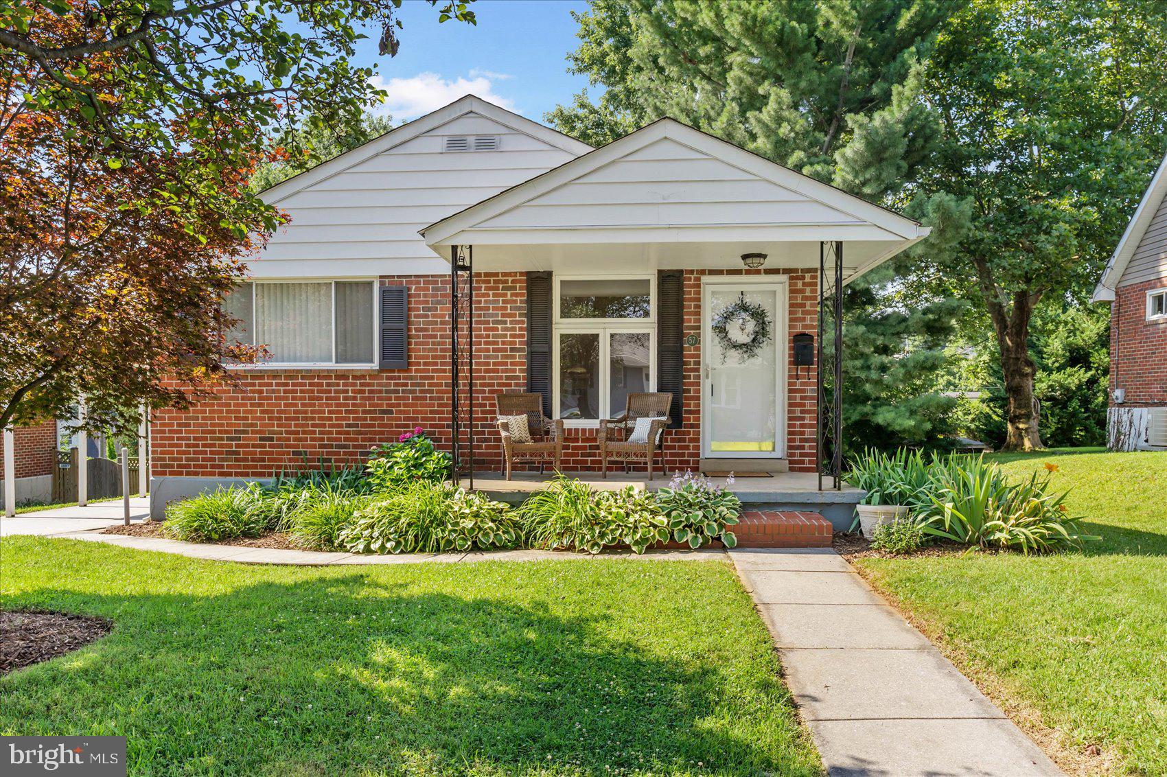 HAVERFORD - Residential