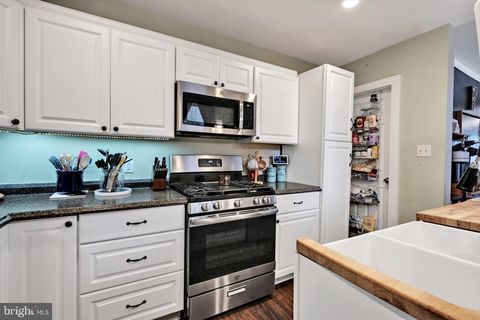 Tiny photo for 32 W Penn Avenue, WERNERSVILLE, PA 19565 (MLS # PABK2066154)