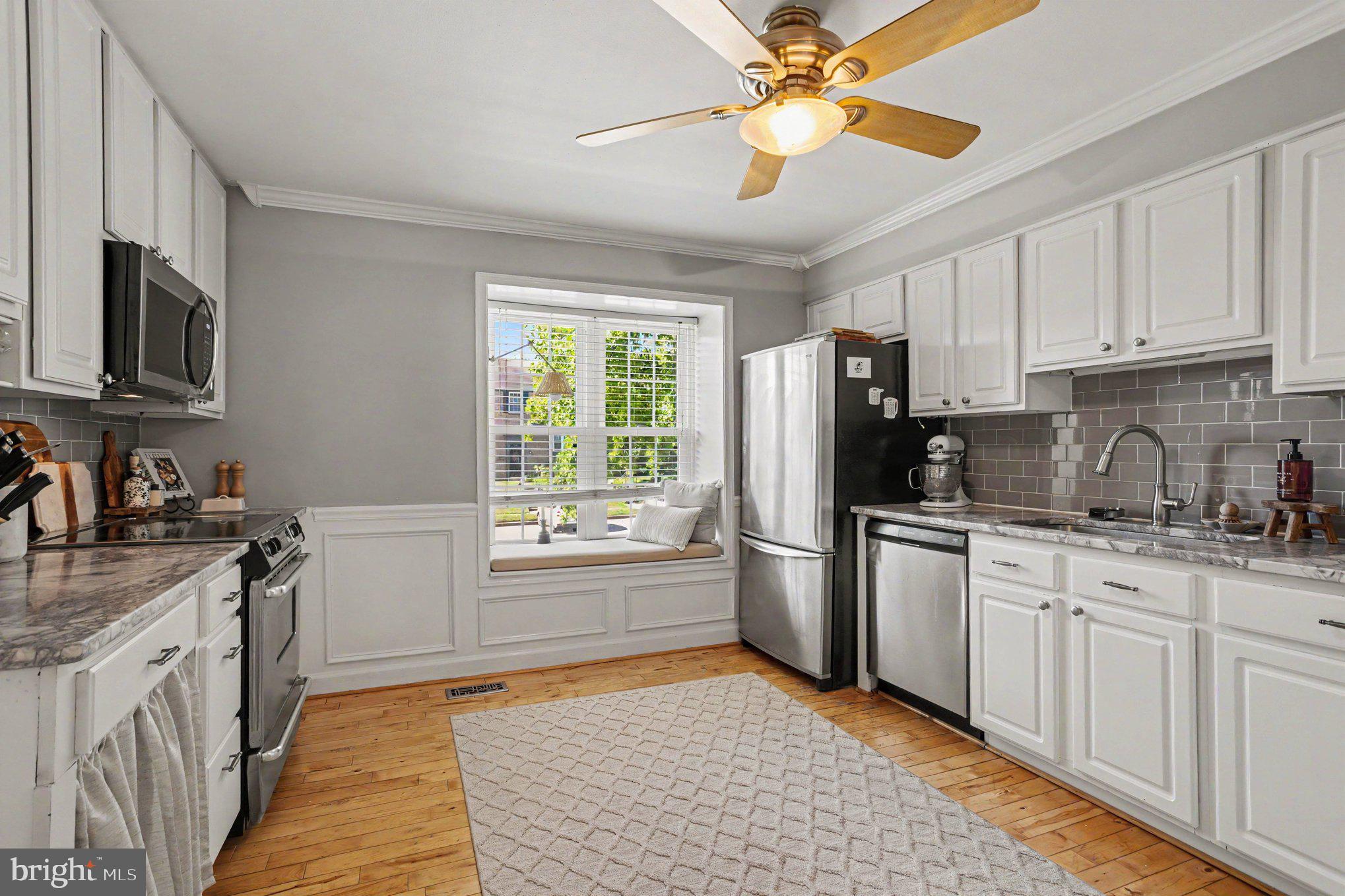 33 BLONDELL COURT