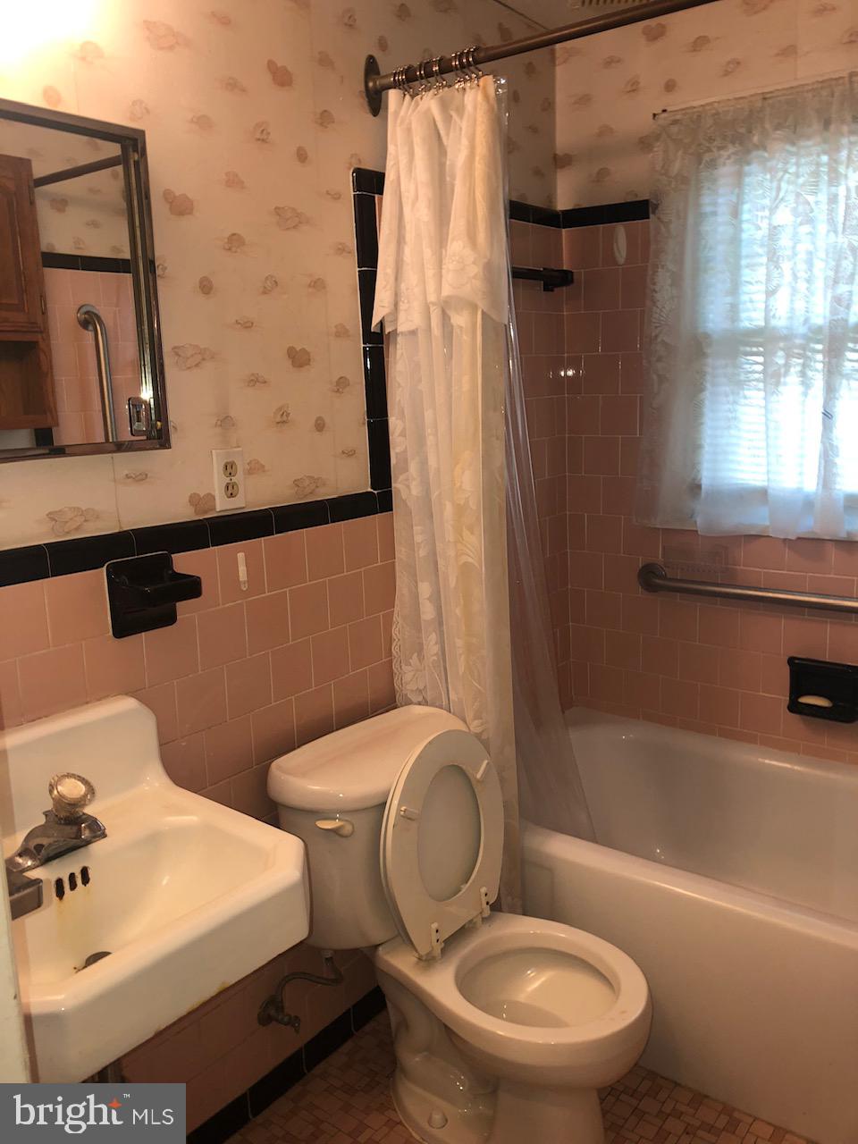 KINGS HIGHWAY - Residential