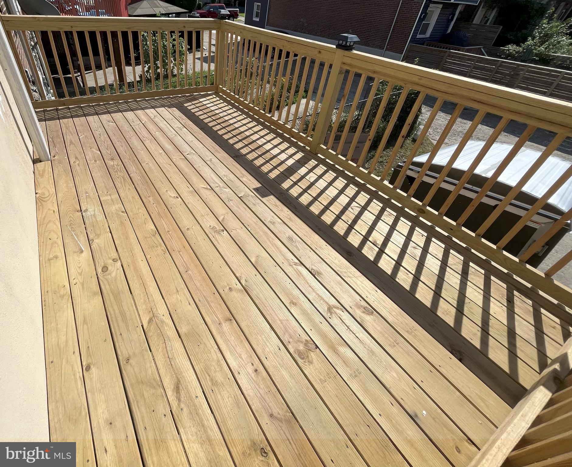 WEST OAK LANE - Residential