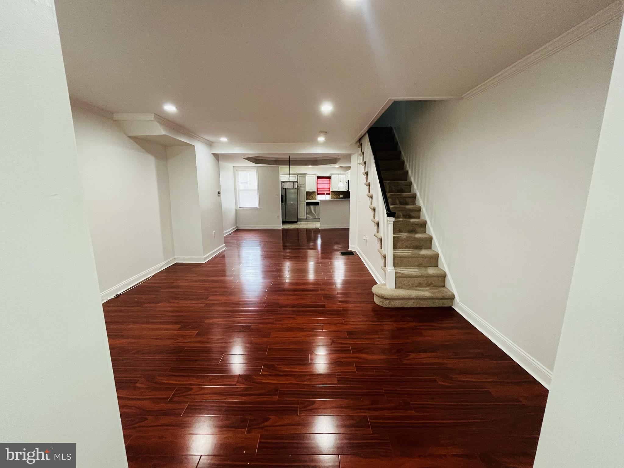 WEST OAK LANE - Residential