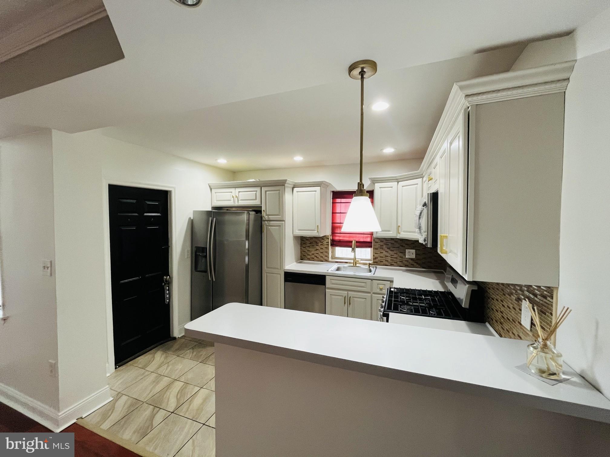 WEST OAK LANE - Residential