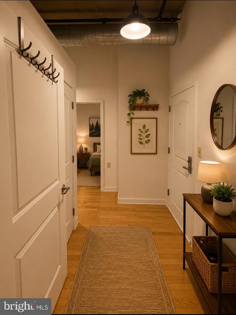 113 N BREAD STREET 3F3