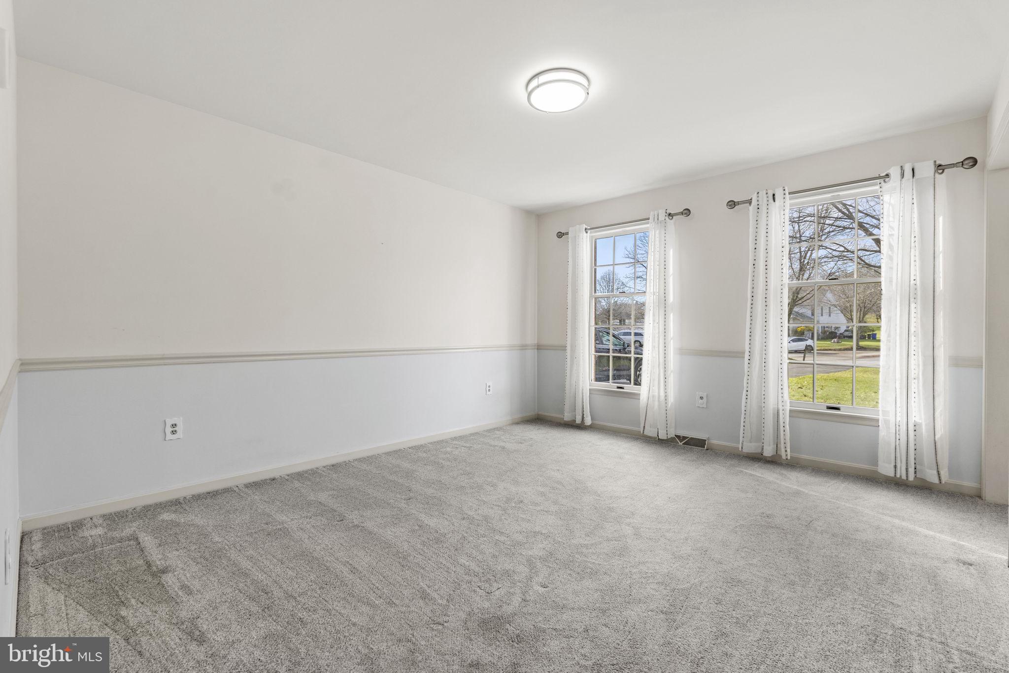 MOUNT HEBRON - Residential