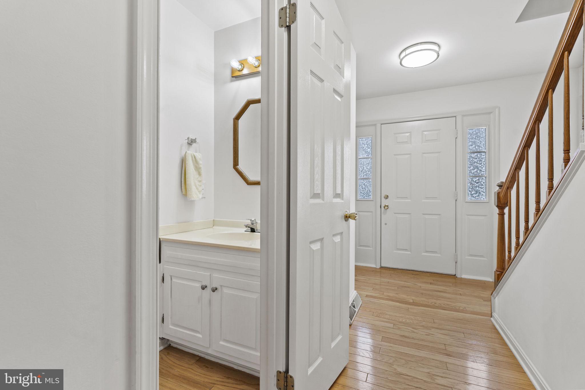 MOUNT HEBRON - Residential