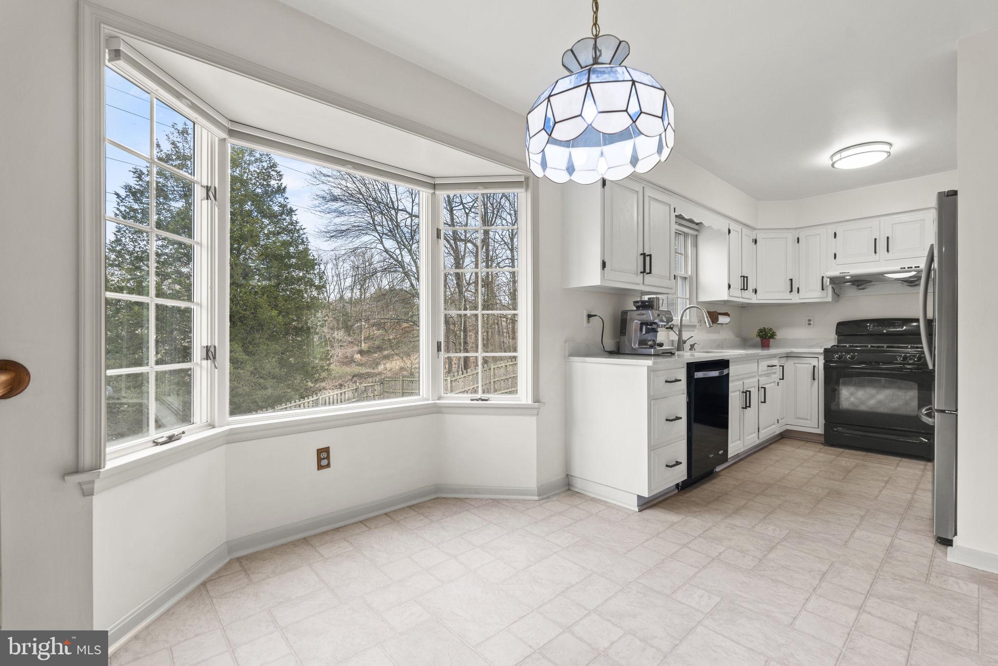 MOUNT HEBRON - Residential