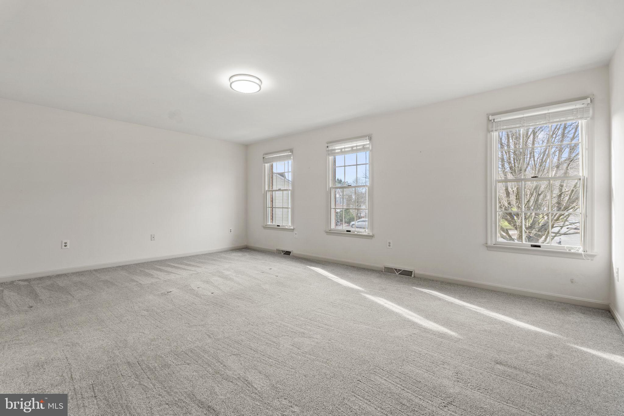 MOUNT HEBRON - Residential