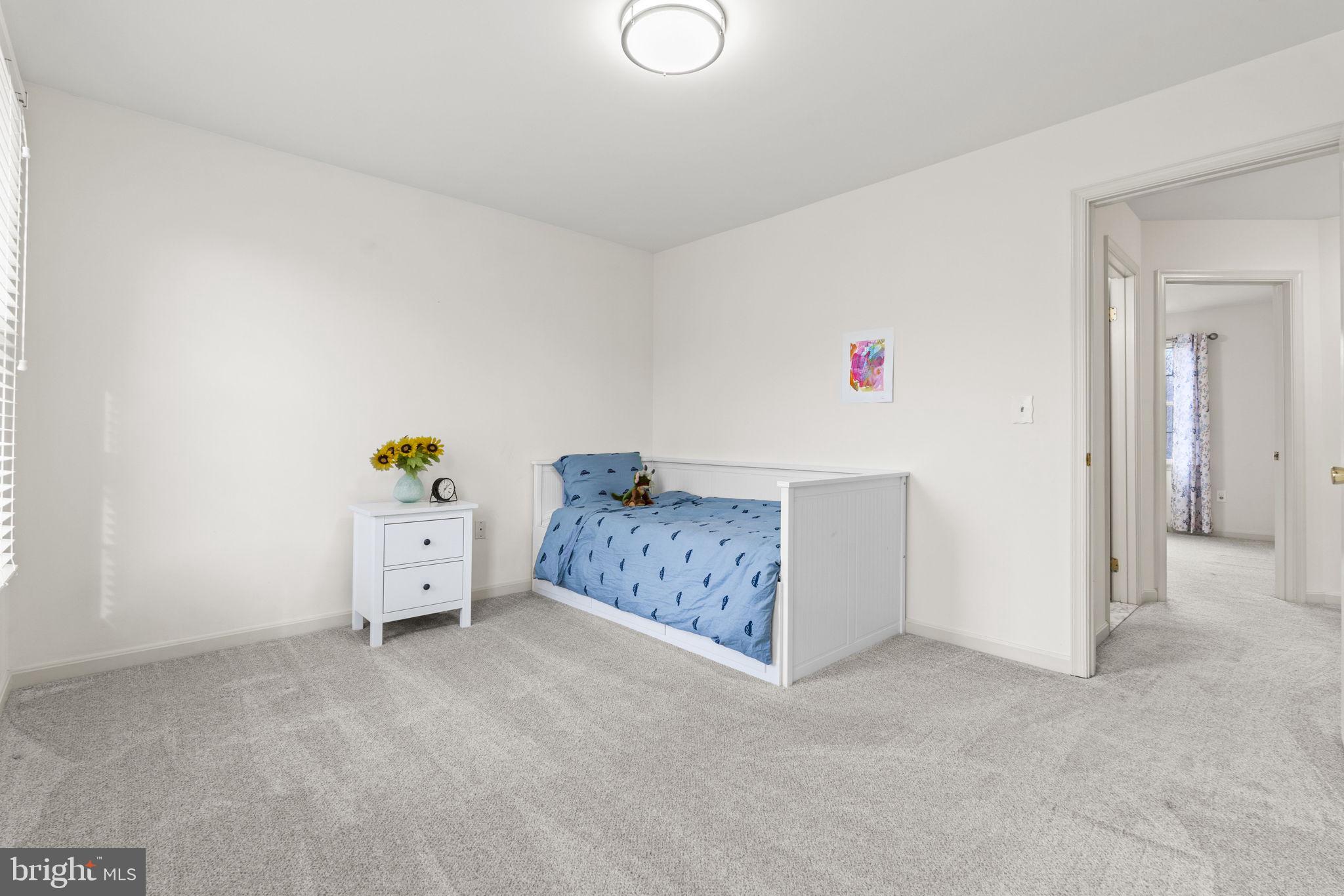 MOUNT HEBRON - Residential