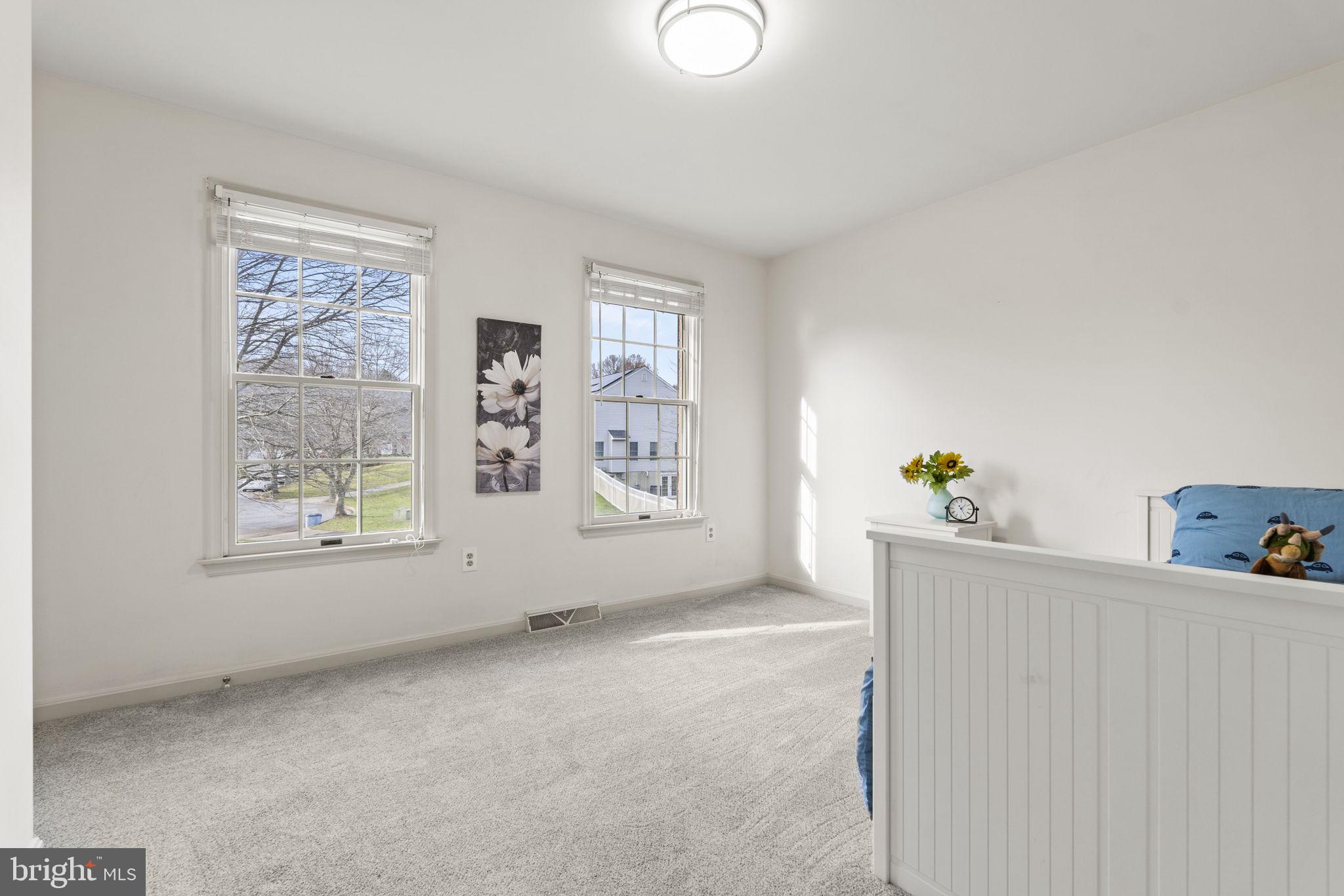 MOUNT HEBRON - Residential