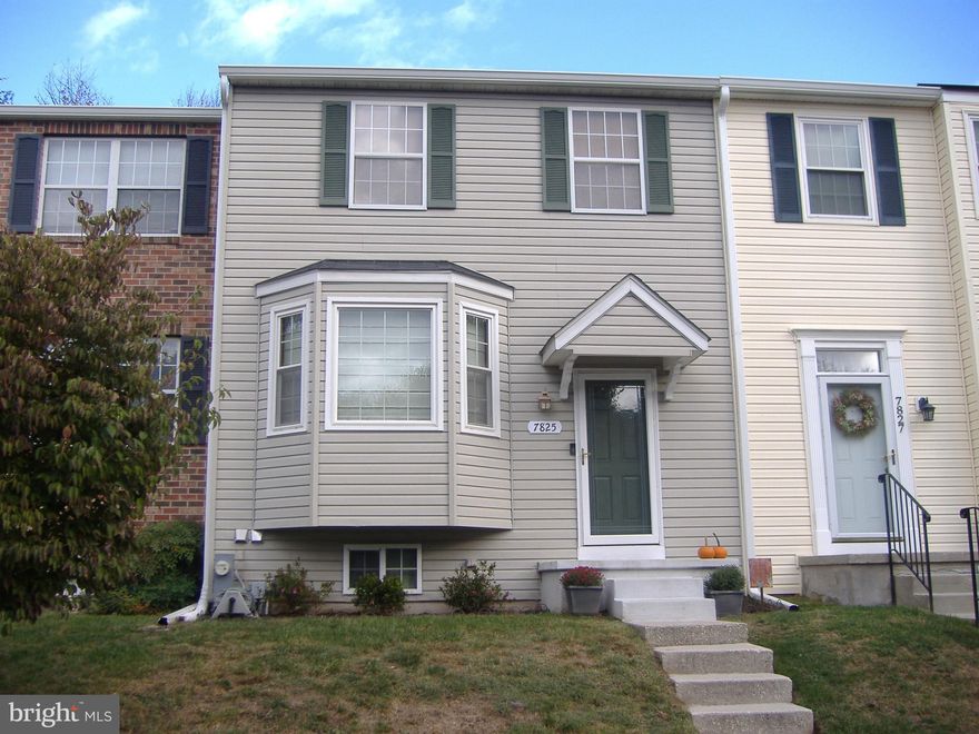 Come by and see this wonderful Townhouse in desirable Villa Toscana with 3 bedrooms, 2 full baths and 2 1/2 baths. Centrally located in Pasadena with nearby restaurants, parks, schools, shopping and much more. Quiet neighborhood with sidewalks. Spacious kitchen with Stainless Steel appliances, new Bay window in kitchen.  Living Room with New slider leading to 12X10 deck. New in 2019, Stove, dishwasher, microwave and hot water heater. Lower level Family room with Electric fireplace, 1/2 bath, slider leading out to Patio. Fenced back yard. New roof and heat pump in 2010.  This home is well cared for and won't last long.