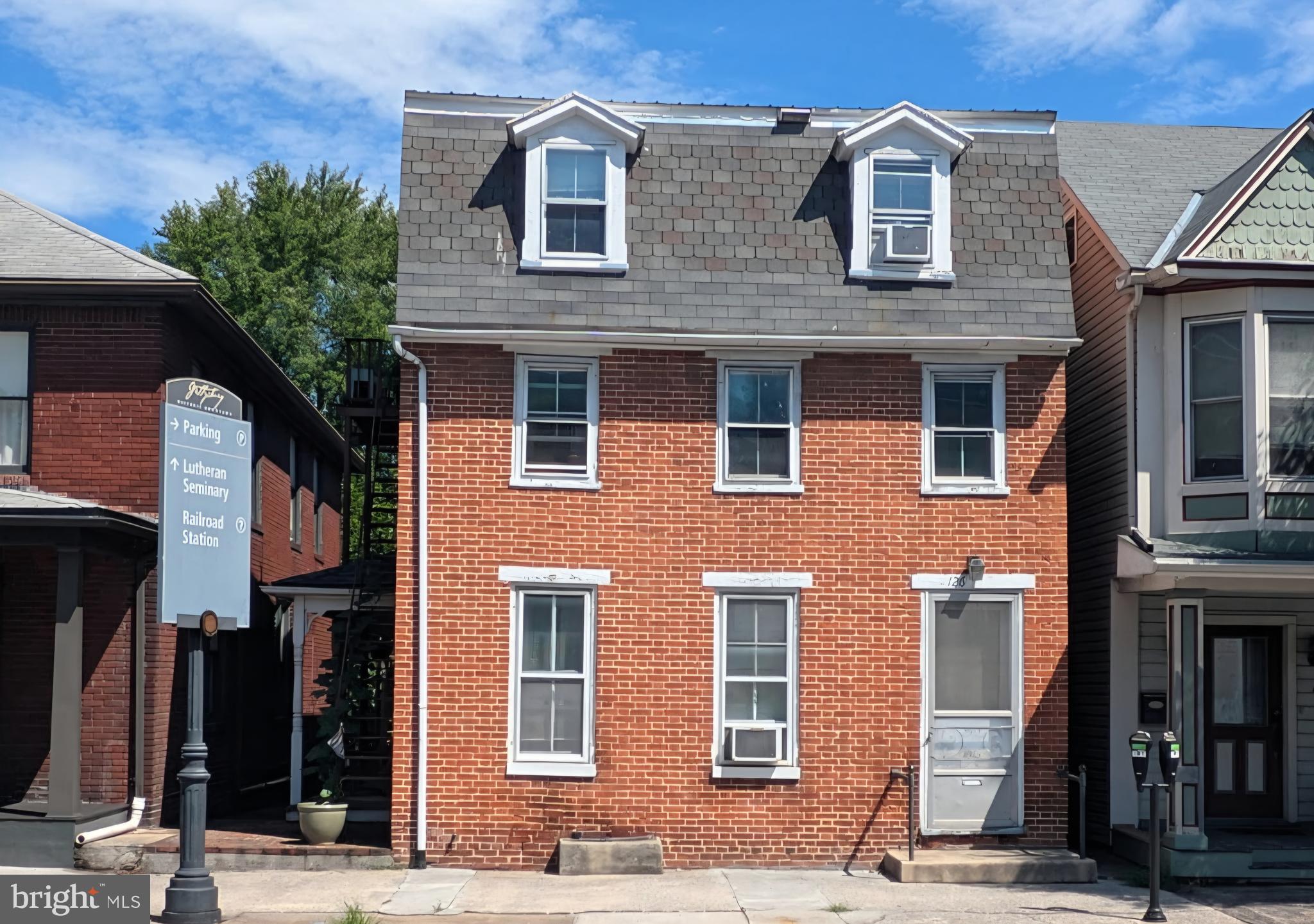 126 E YORK STREET 3