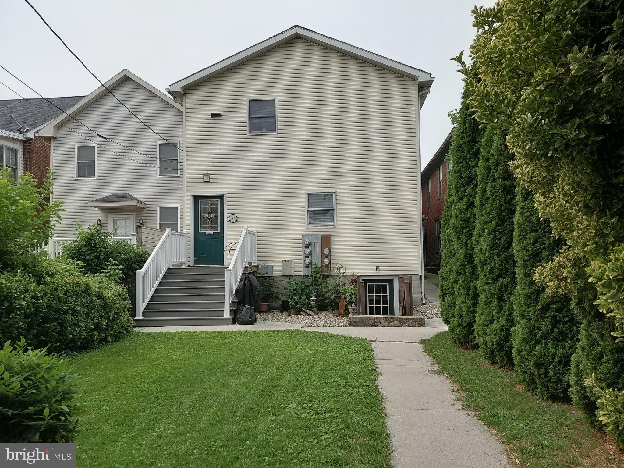 126 E YORK STREET 3