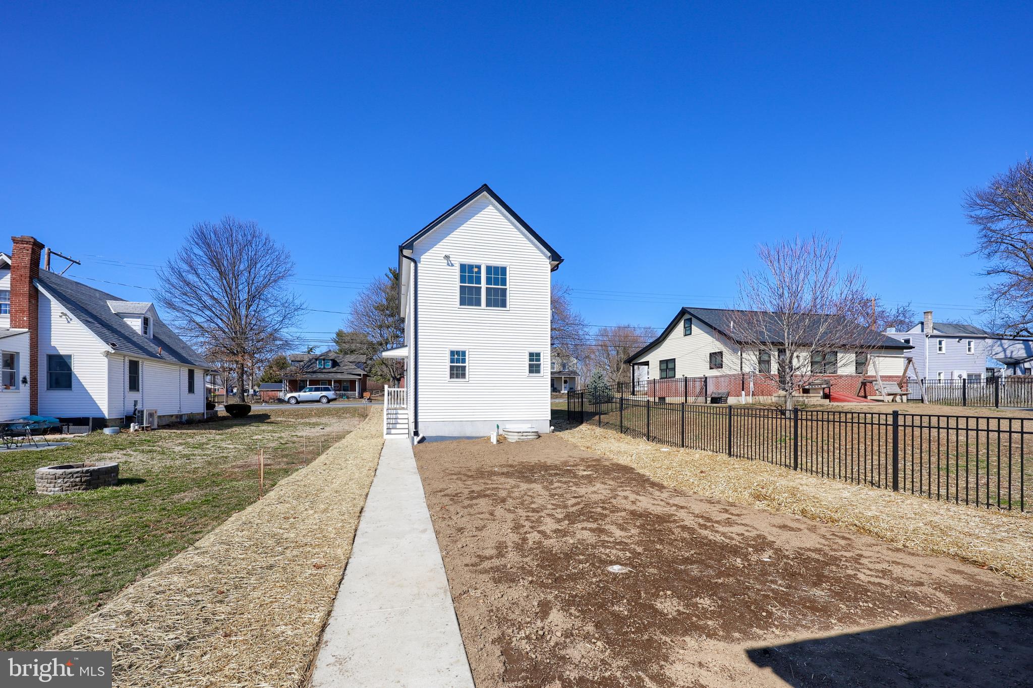 MANOR TWP - Residential