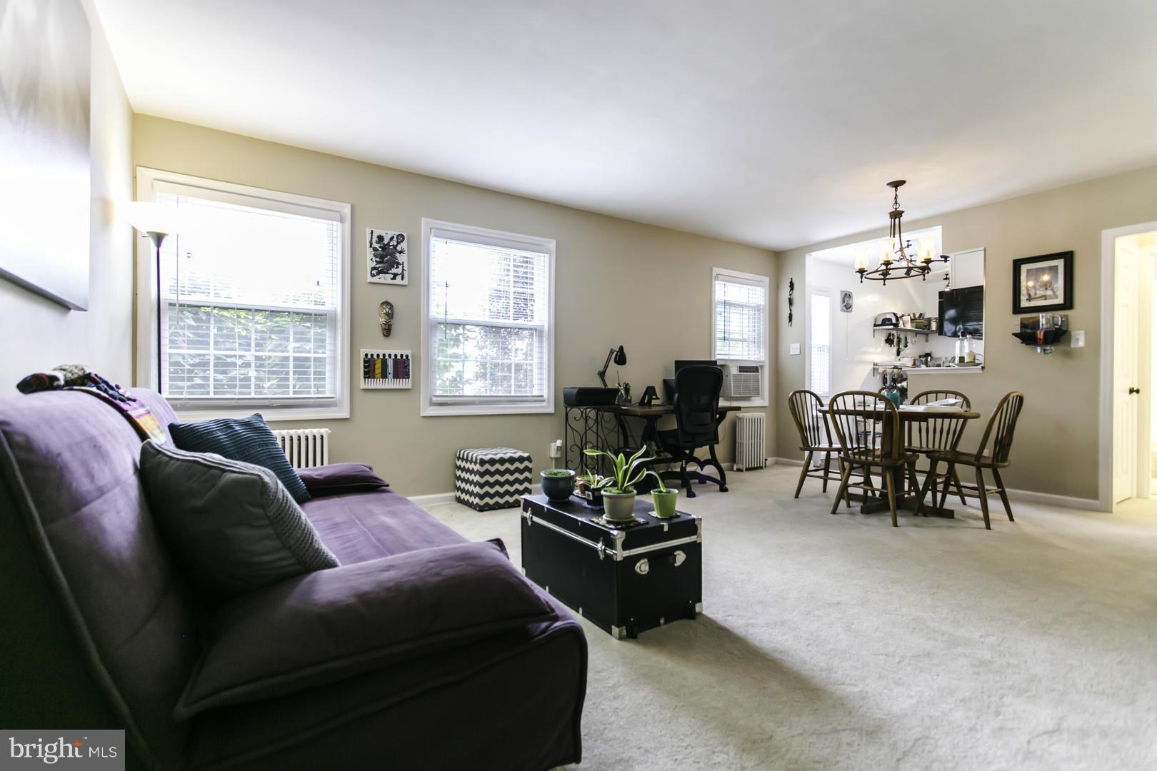 FREDERICK COURTS - Residential