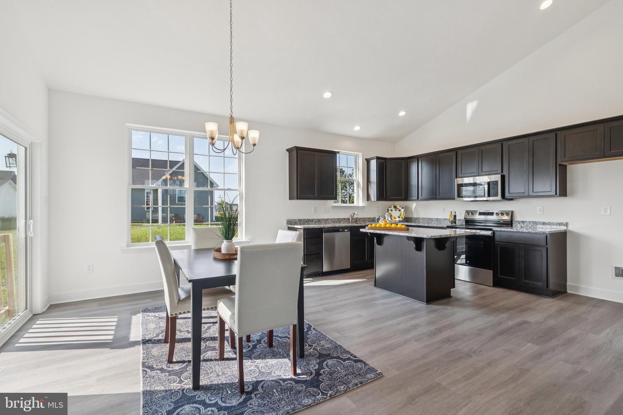 CUMBERLAND VILLAGE - Residential