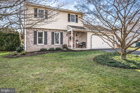 Photo of 317 Susan Avenue, STRASBURG, PA 17579 (MLS # PALA2062330)