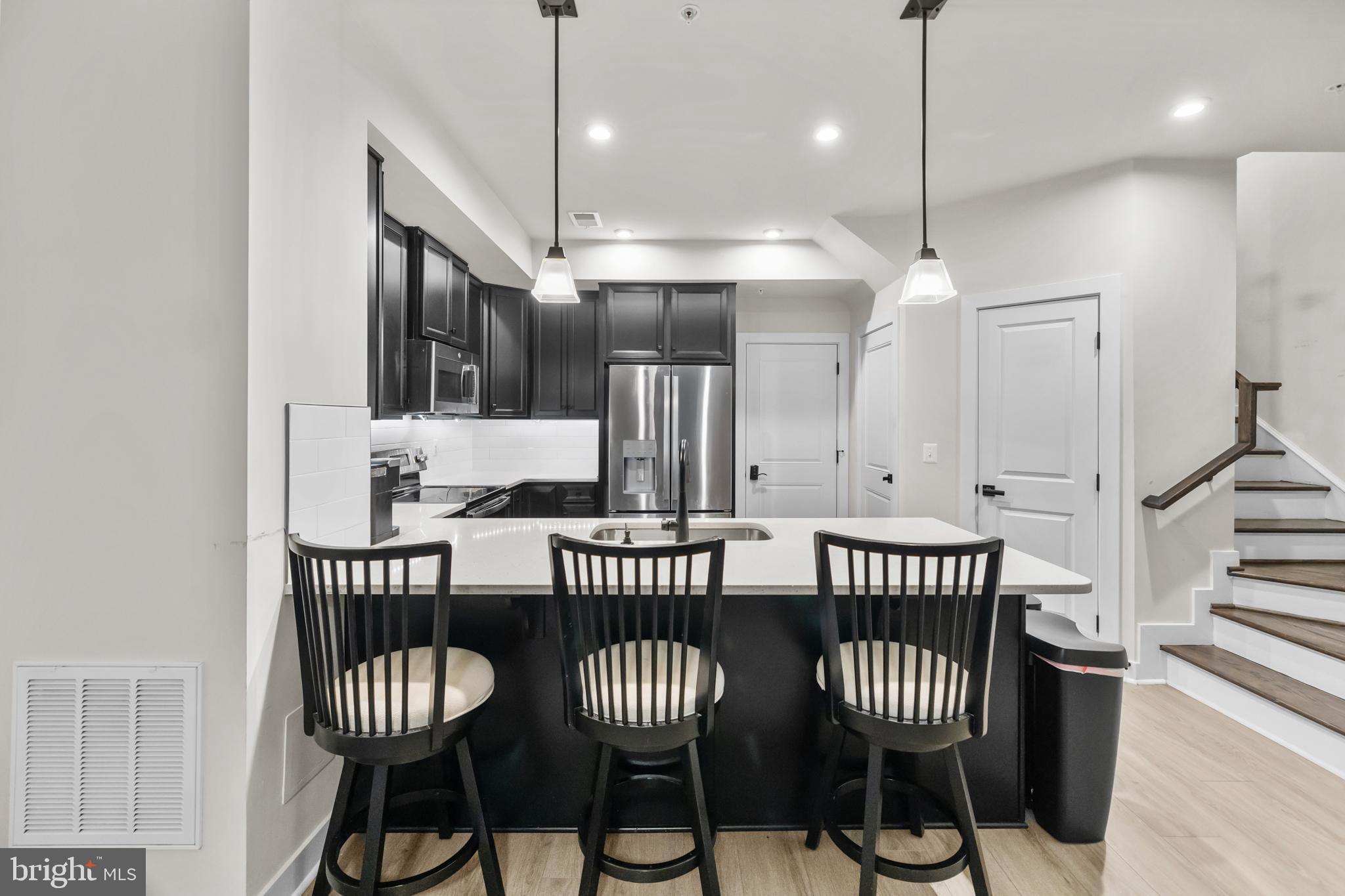 POTOMAC SHORES - Residential