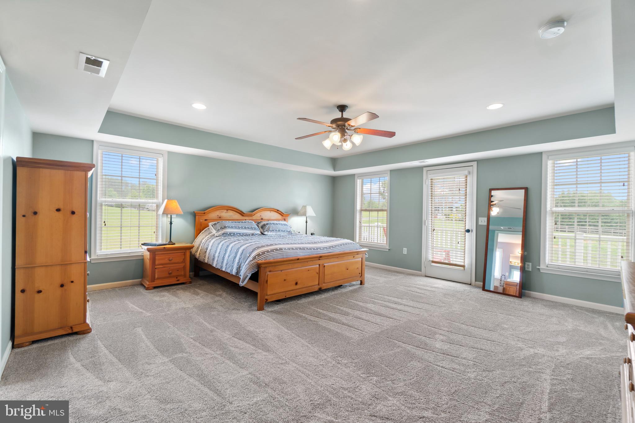 EQUESTRIAN ESTATES - Residential