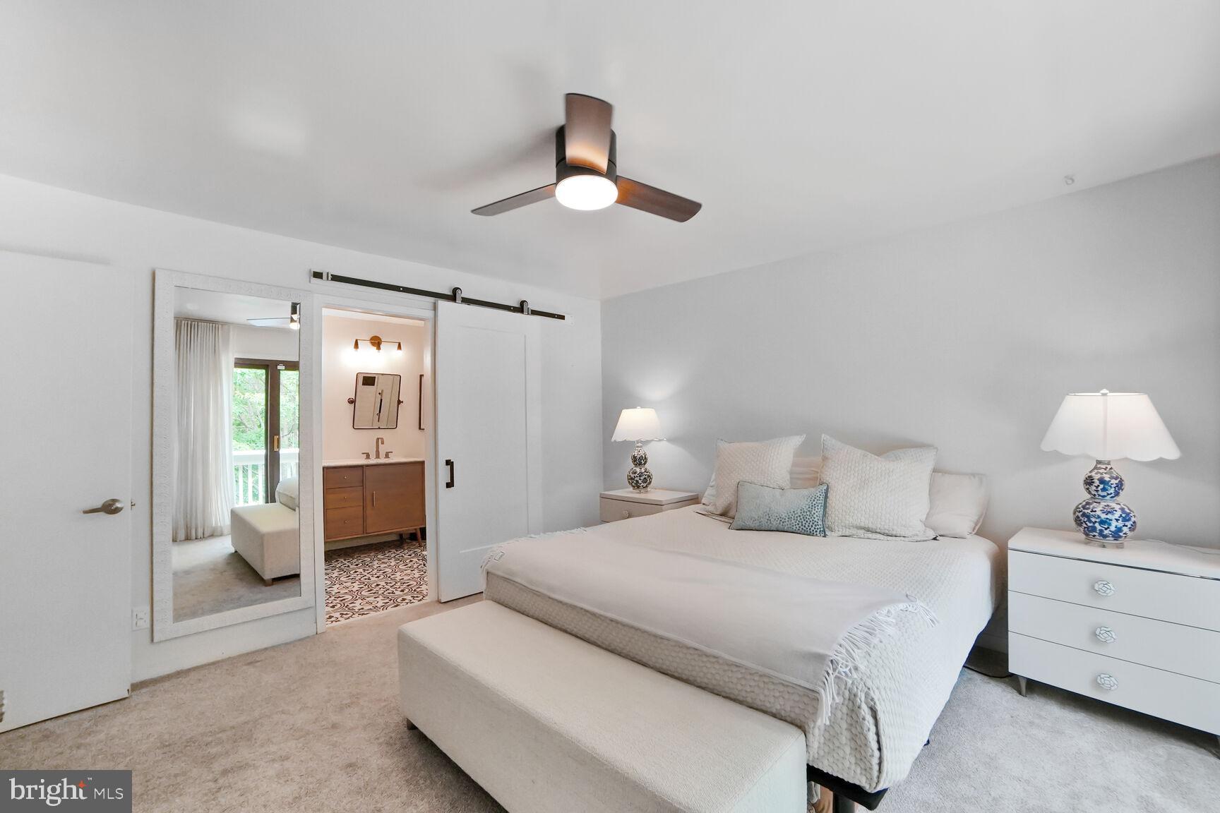 POOKS HILL - Residential