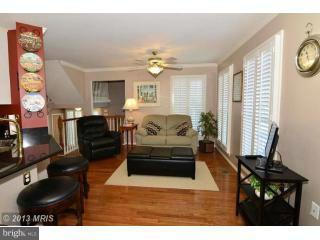 POTOMAC LAKES - Residential Lease