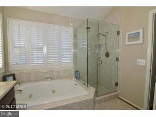 POTOMAC LAKES - Residential Lease