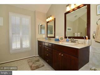 POTOMAC LAKES - Residential Lease