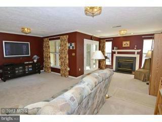 POTOMAC LAKES - Residential Lease