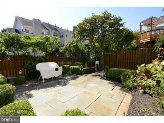 POTOMAC LAKES - Residential Lease