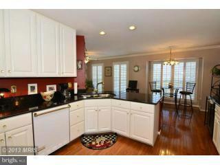 POTOMAC LAKES - Residential Lease