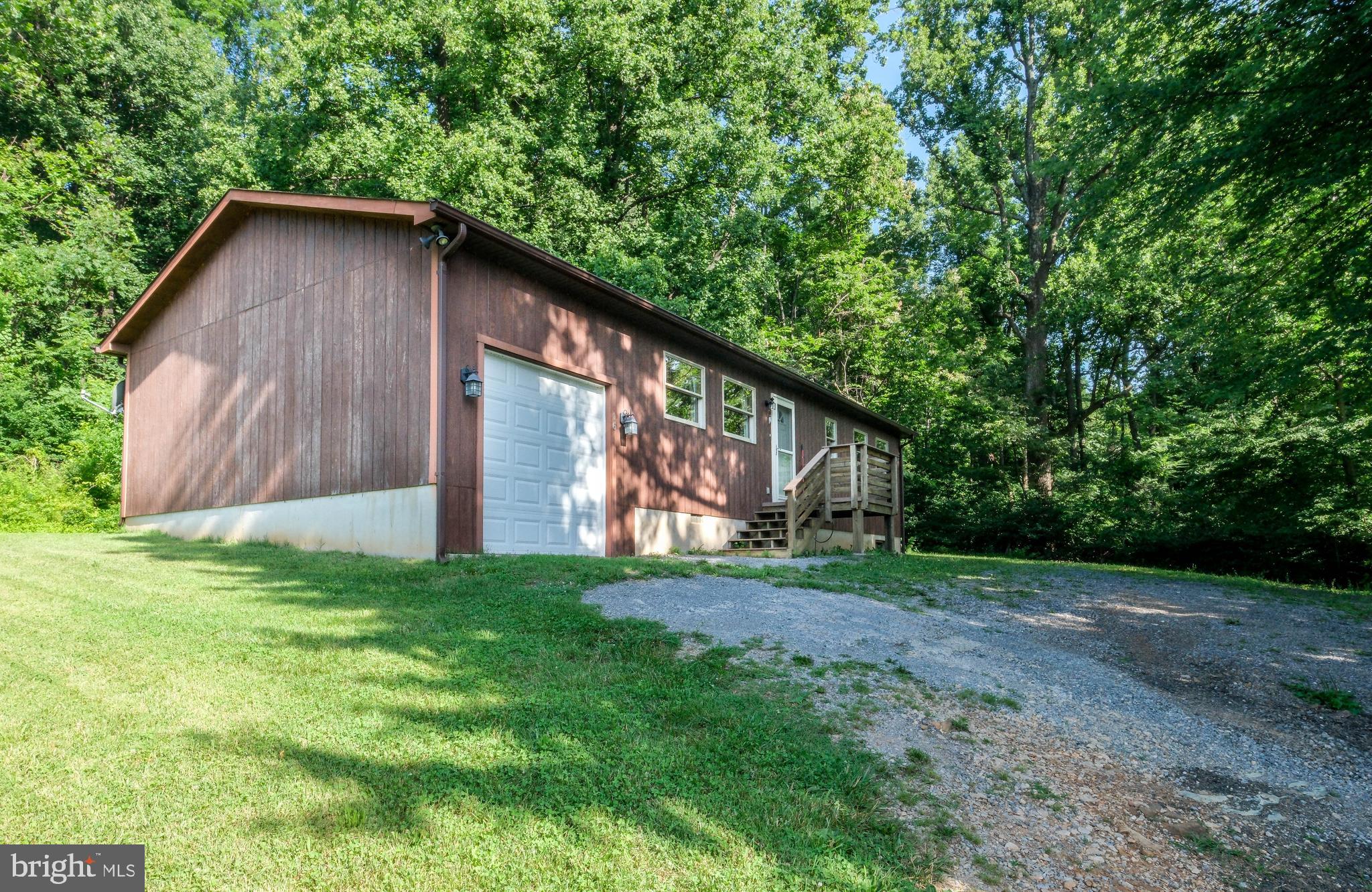 16 HEADWATERS ROAD