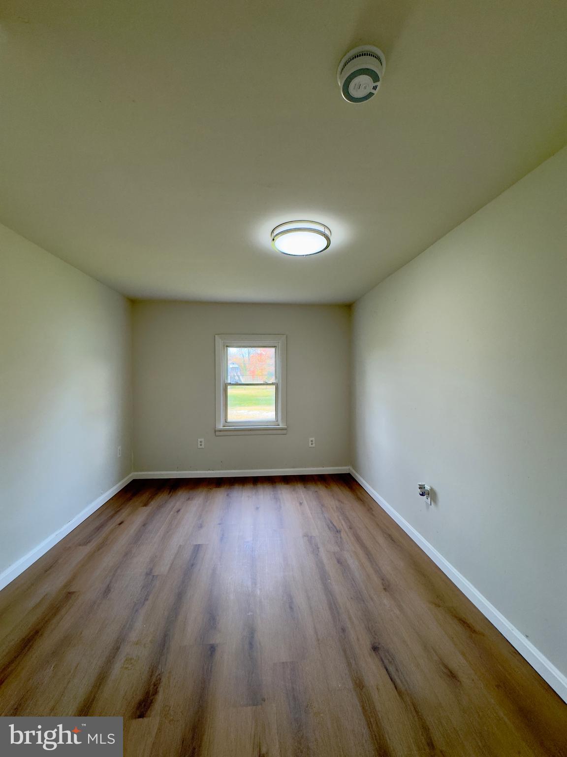 BOWLEYS QUARTERS - Residential Lease