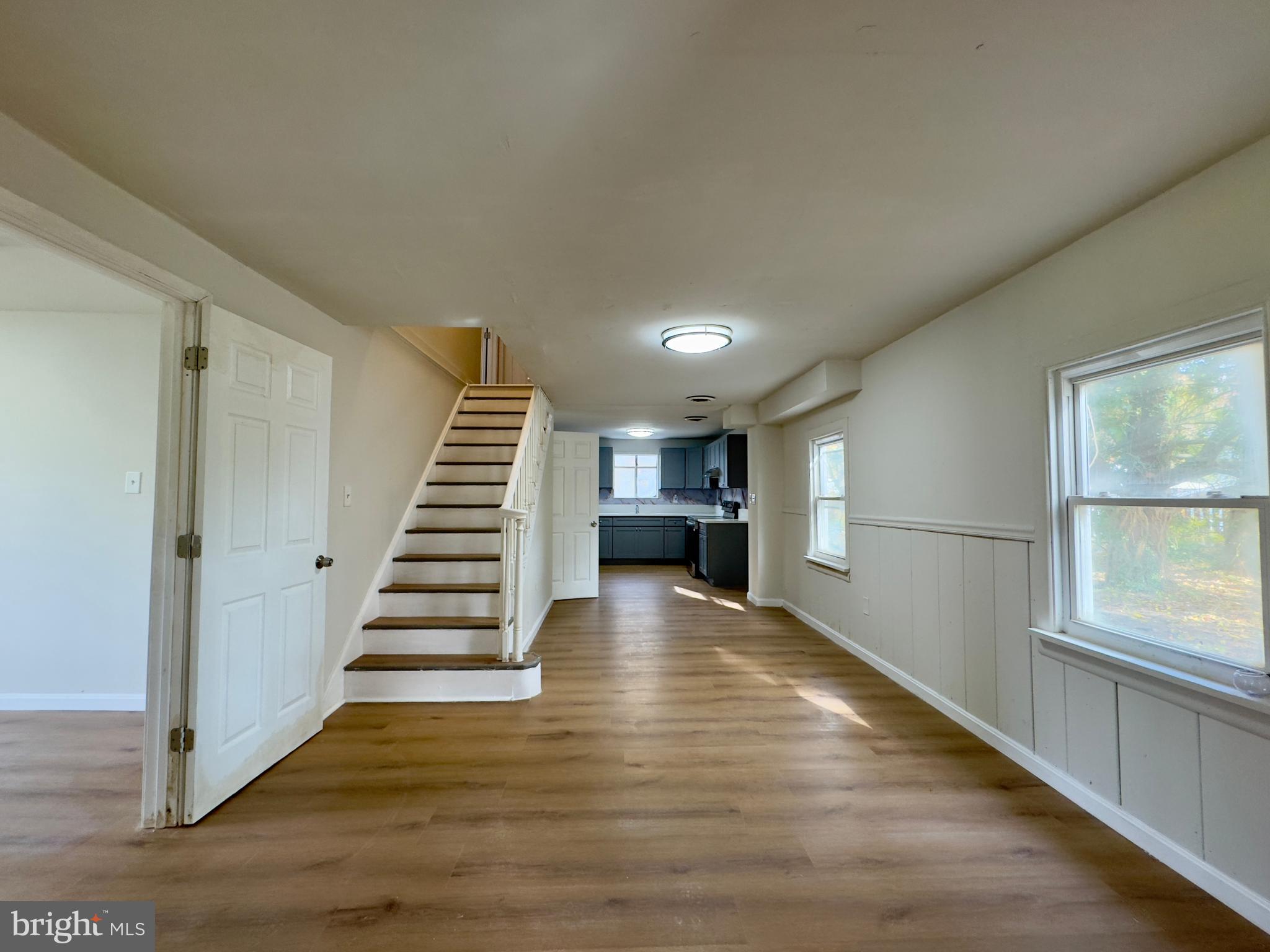 BOWLEYS QUARTERS - Residential Lease