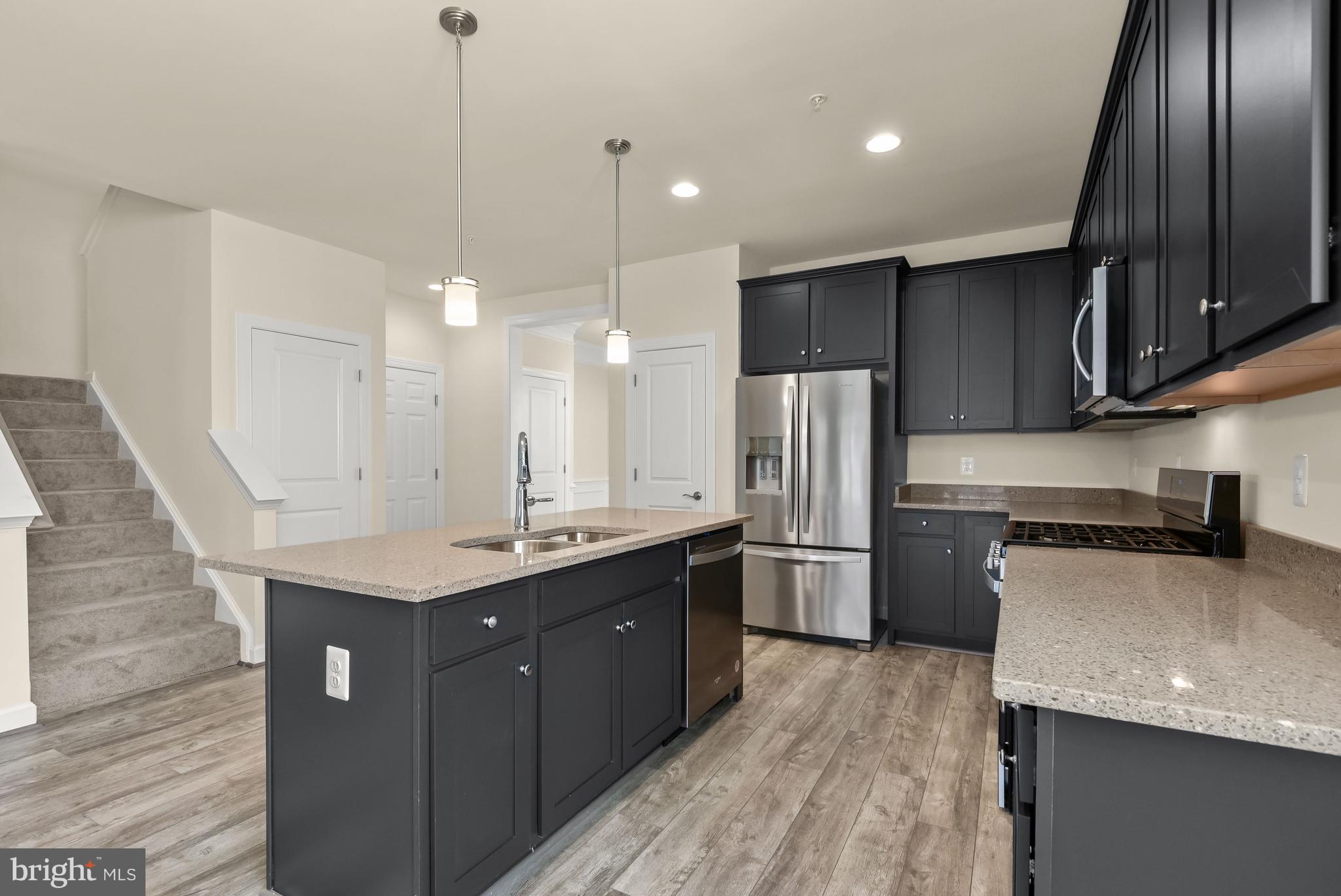 TWO RIVERS - Residential