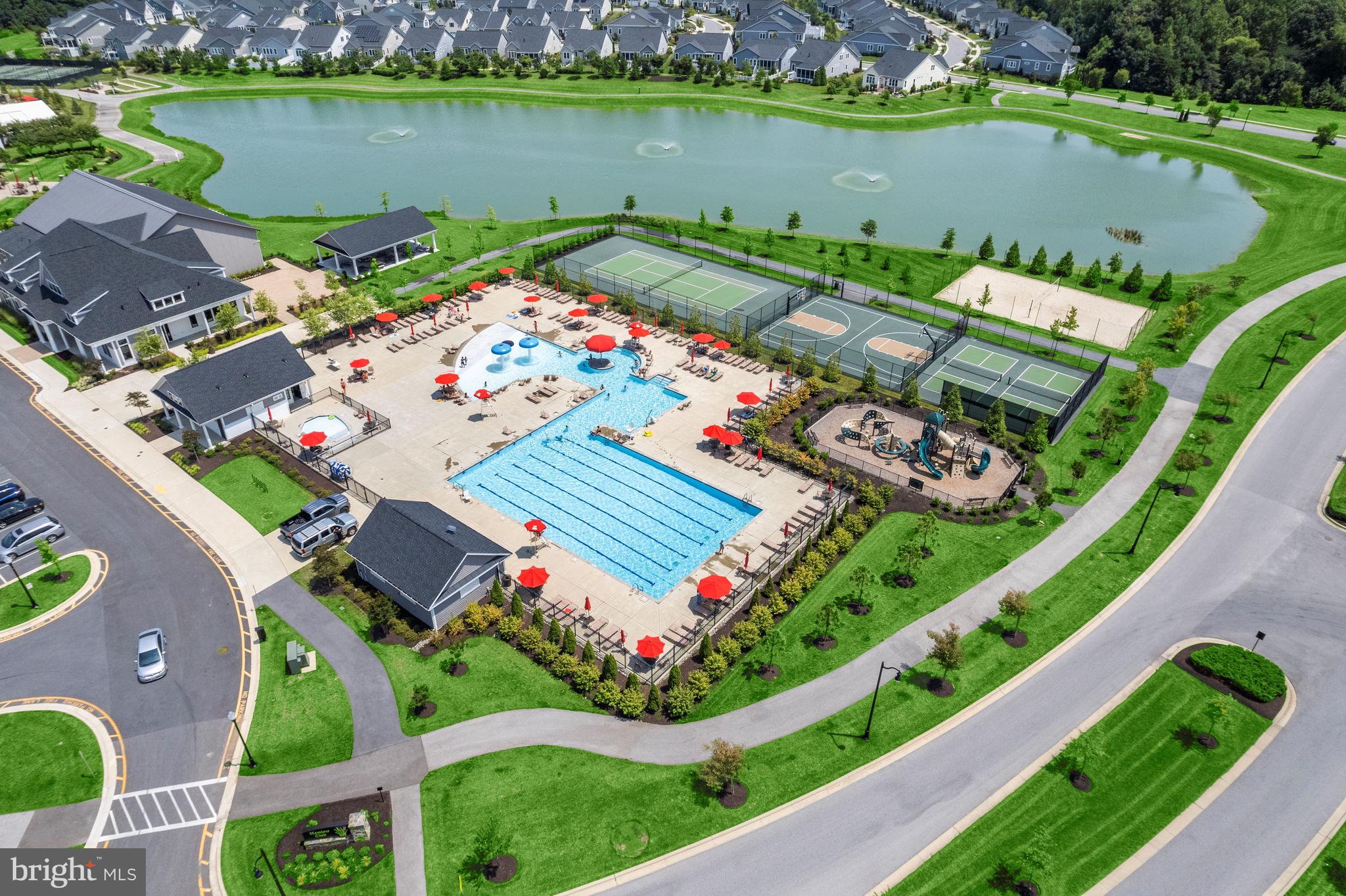 TWO RIVERS - Residential